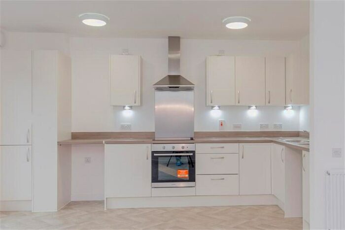 2 Bedroom Flat To Rent In Thread Court, Newhall Street, G40