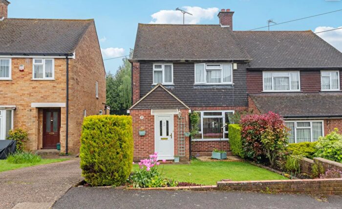 3 Bedroom Semi-Detached House To Rent In Roberts Ride, Hazlemere, High Wycombe, HP15