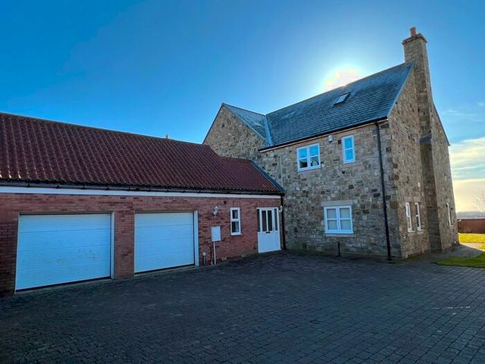 4 Bedroom Detached House For Sale In Westerton Heights, Westerton, DL14