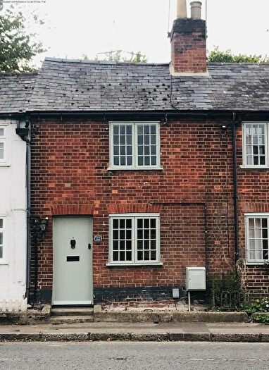 1 Bedroom Cottage To Rent In Pemberley Cottage, South Street, Aylesbury, HP22