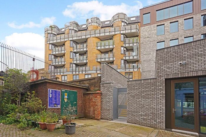 1 Bedroom Flat To Rent In White Lion Street, Angel, London, N1