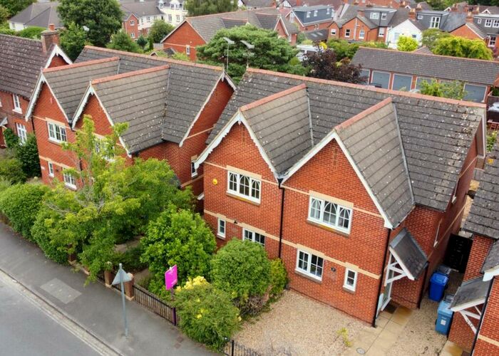 3 Bedroom Semi-Detached House To Rent In Albert Street, Fleet, Hampshire, GU51