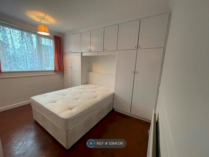 2 Bedroom Flat To Rent In Woodgrange Avenue, Harrow HA3