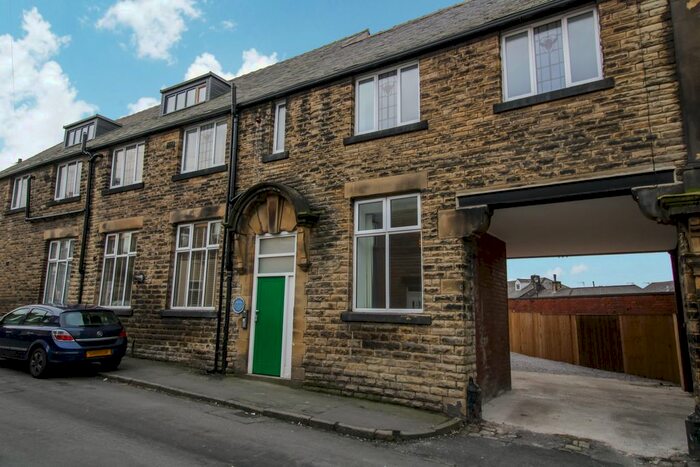 2 Bedroom Flat To Rent In Litho House, Leah Street, Littleborough OL15