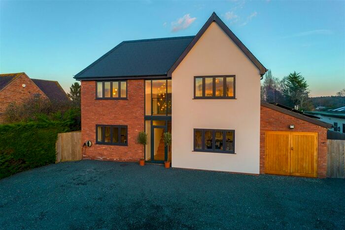 5 Bedroom Detached House For Sale In Stocks Lane, Newland, Malvern, WR13