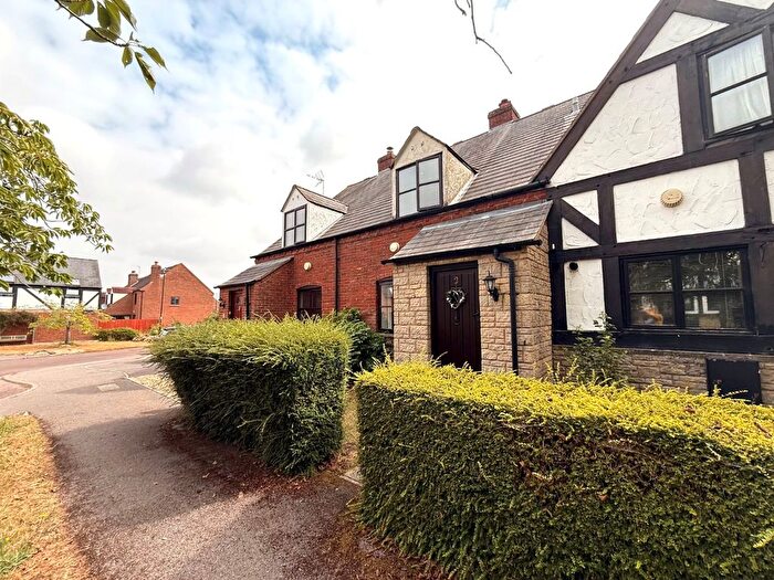 2 Bedroom Terraced House To Rent In Foxmoor, Bishops Cleeve, Cheltenham, GL52