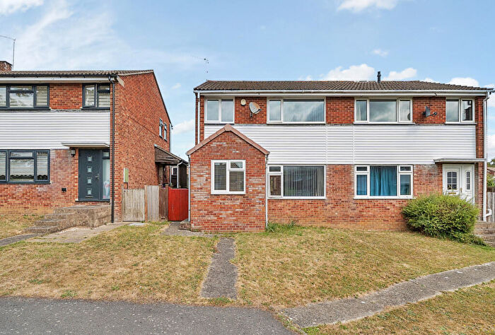 3 Bedroom Semi-Detached House For Sale In The Beagles, Cashes Green, Stroud, Gloucestershire, GL5