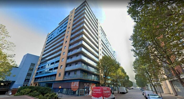 2 Bedroom Flat To Rent In Westgate Apartments, Royal Victoria Dock, London, E16