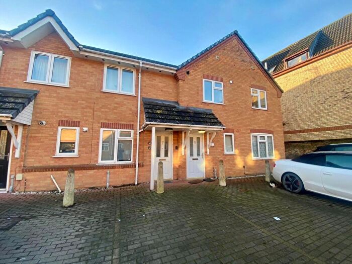 2 Bedroom Terraced House To Rent In Maltings Yard, Ramsey, PE26