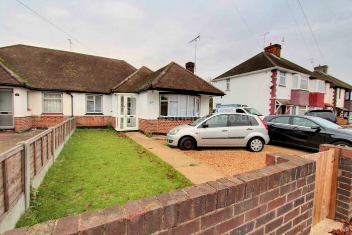 3 Bedroom Semi-Detached Bungalow To Rent In Carlingford Drive, Westcliff On Sea, SS0