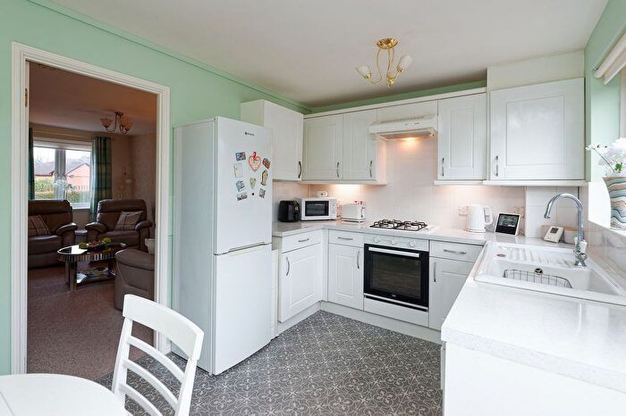 2 Bedroom Terraced House For Sale In Cromptons Grove, Paisley, PA1