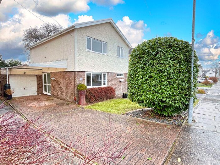 4 Bedroom Detached House For Sale In The Broadshoard, Cowbridge, Vale Of Glamorgan, CF71