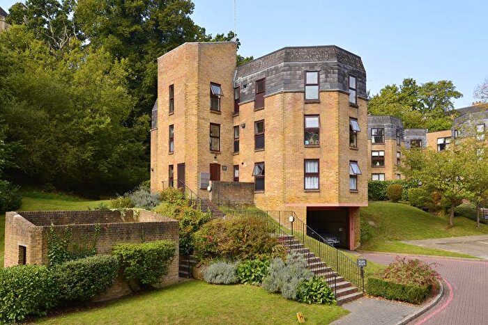 2 Bedroom Apartment To Rent In Chapel Fields, Godalming, GU7