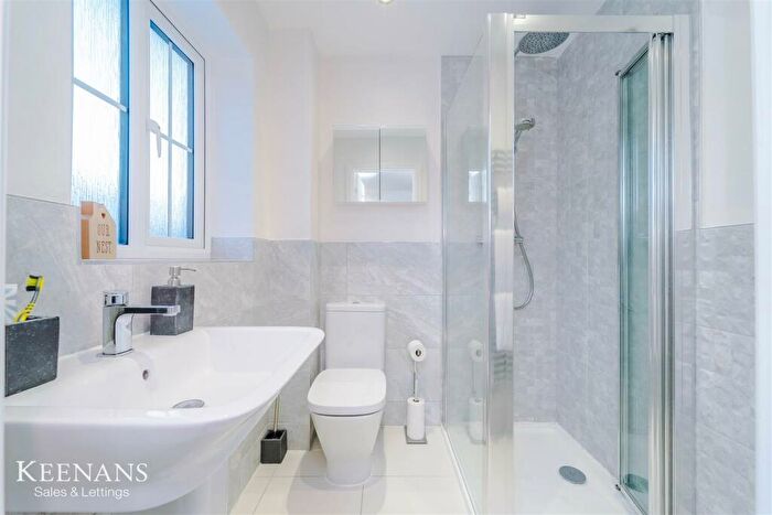 3 Bedroom Semi-Detached House For Sale In Weaver Avenue, Rawtenstall, BB4