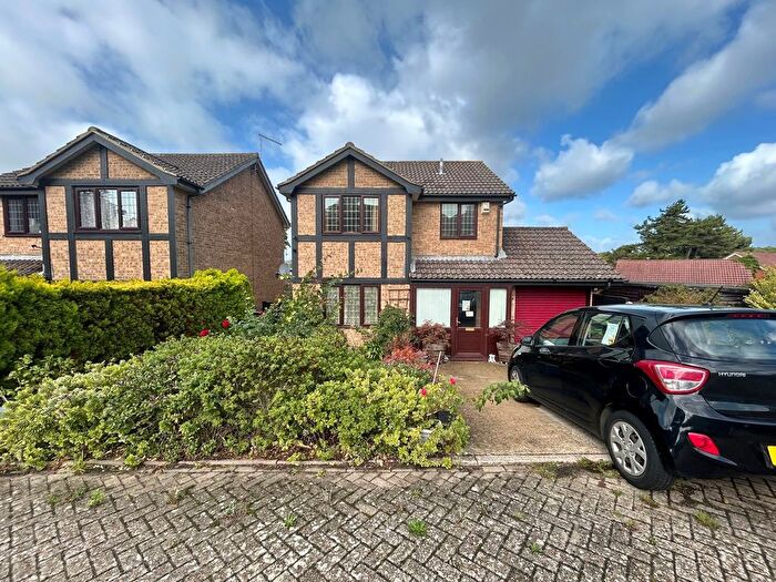 3 Bedroom Detached House For Sale In Addington Close, St Leonards On Sea, TN38