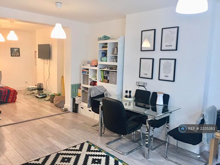 1 Bedroom Flat To Rent In Boundary Road, London, NW8