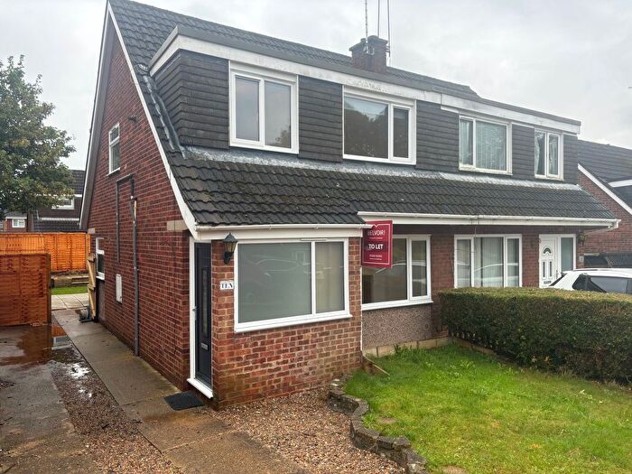 3 Bedroom Semi-Detached House To Rent In Glencoe Drive, Kettering, NN15