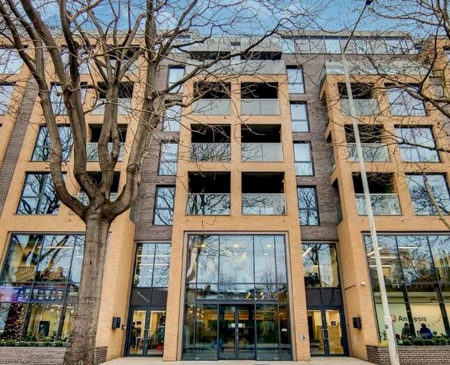 1 Bedroom Flat To Rent In Long Lane, London SE1