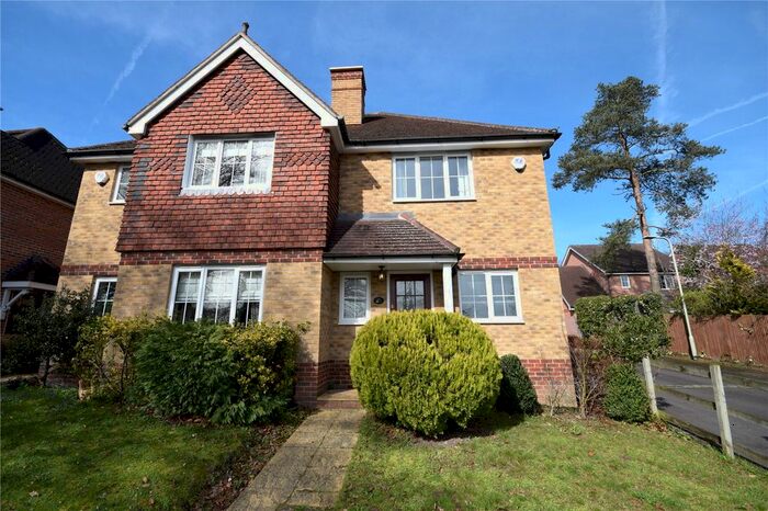 2 Bedroom Semi-Detached House To Rent In Smalley Close, Wokingham, Berkshire, RG41