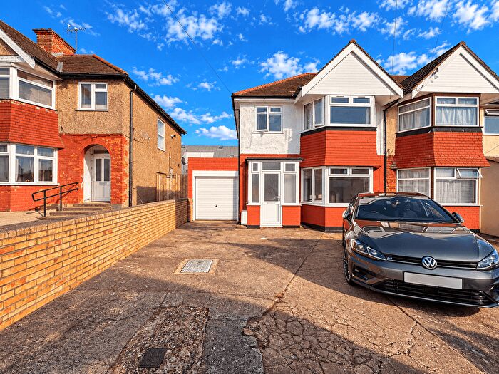 3 Bedroom Semi-Detached House To Rent In Vancouver Road, Edgware, HA8