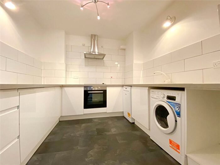 1 Bedroom Flat To Rent In The Wills Building, Wills Oval, Newcastle Upon Tyne, NE7