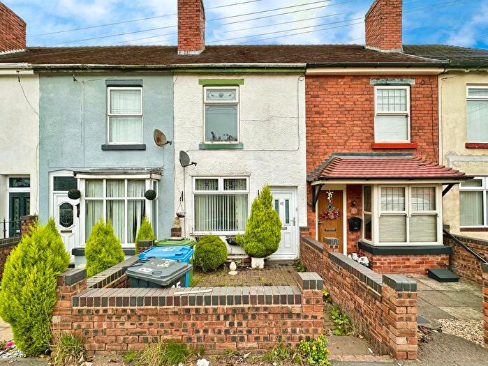 2 Bedroom Terraced House For Sale In Broad Lane, Essington, Wolverhampton, WV11