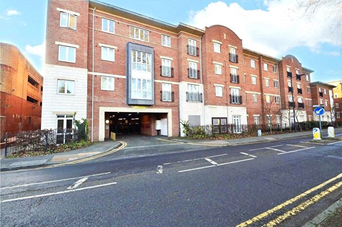 2 Bedroom Apartment To Rent In Grenfell Road, Maidenhead, Berkshire, SL6