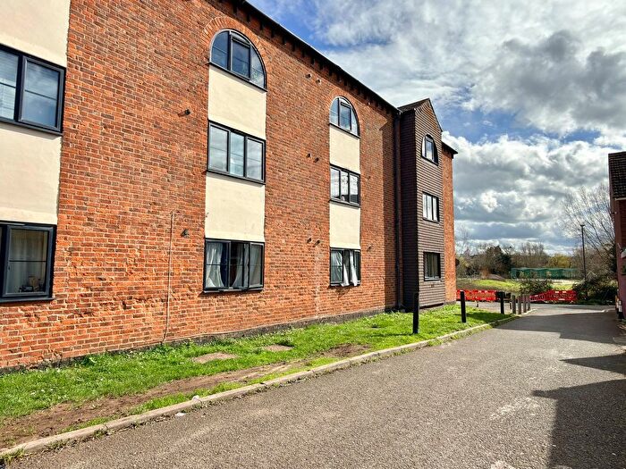 1 Bedroom Flat For Sale In Swilgate Road, Tewkesbury, GL20