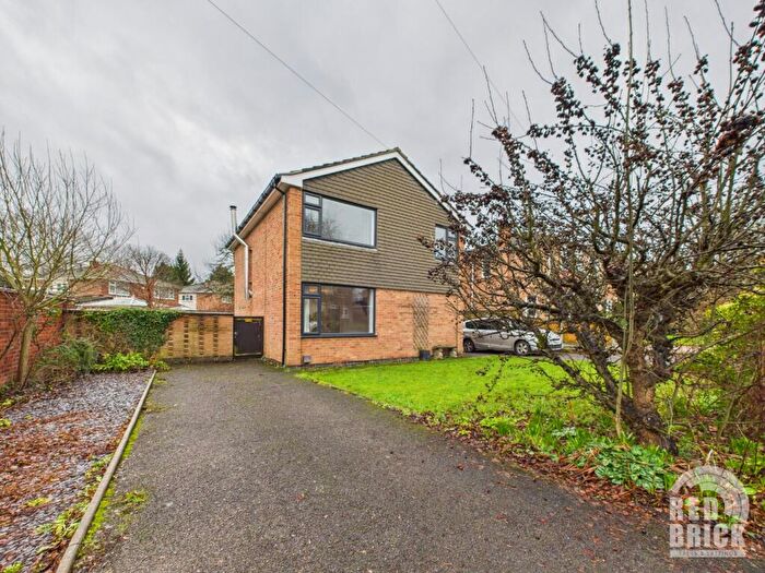 3 Bedroom Detached House To Rent In Stonehaven Drive, Finham, Coventry, CV3