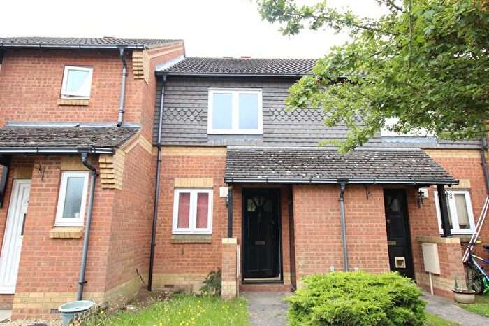 2 Bedroom Terraced House To Rent In Sibton Abbey, Bedford, MK41
