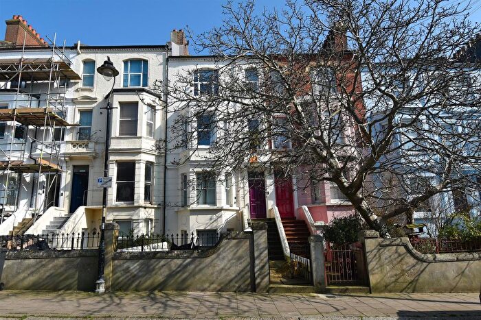 1 Bedroom Flat For Sale In Southwater Road, St Leonards-On-Sea, TN37