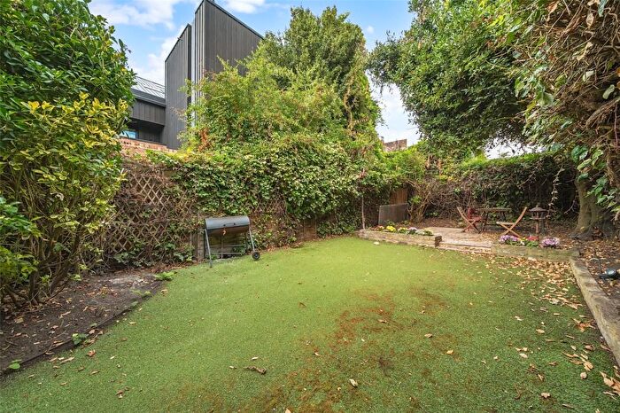 4 Bedroom Town House To Rent In Greenwich Park Street, London, SE10