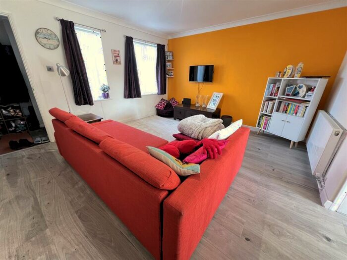 3 Bedroom Terraced House To Rent In Orwell Close, St. Ives, PE27