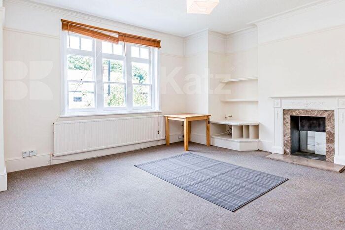 2 Bedroom Flat To Rent In Cranley Gardens, Muswell Hill, N10