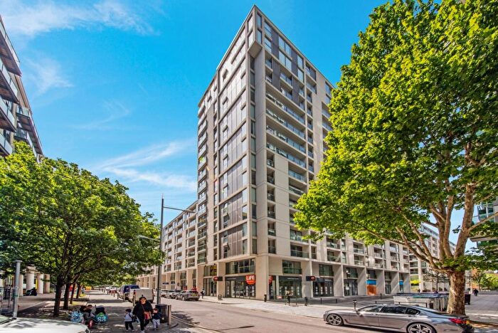 1 Bedroom Flat To Rent In Millharbour, Lanterns Court, Canary Wharf, London, E14