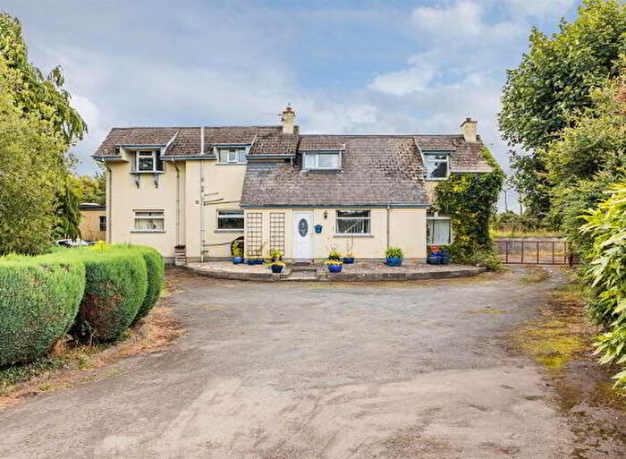 5 Bedroom House For Sale In / A Lisburn Road, Saintfield, BT24