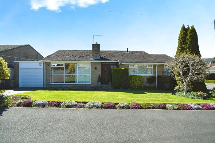 3 Bedroom Detached Bungalow For Sale In Over Road, Baslow, Bakewell, DE45