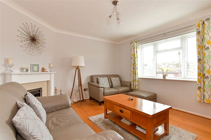 3 Bedroom Semi-detached House For Sale In Nickleby Close, Rochester, Kent, ME1