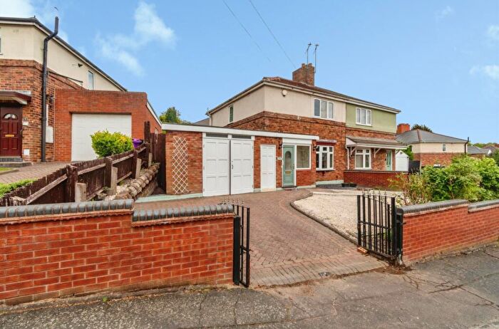 3 Bedroom Semi Detached House For Sale In Fellows Road, Bilston, WV14