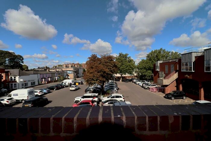 2 Bedroom Apartment To Rent In The Guineas, Newmarket, CB8