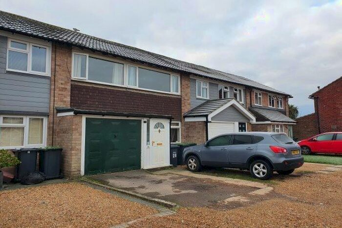 3 Bedroom Property To Rent In Wendover Road, Havant PO9