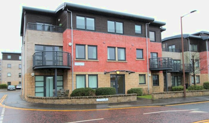 2 Bedroom Flat To Rent In Meggetland View, Craiglockhart, Edinburgh EH14