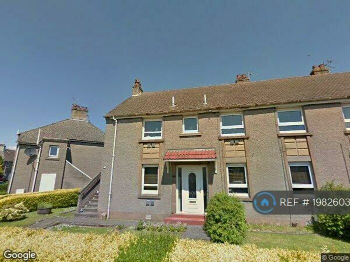 3 Bedroom Flat To Rent In Kirklandneuk Road, Renfrew, PA4