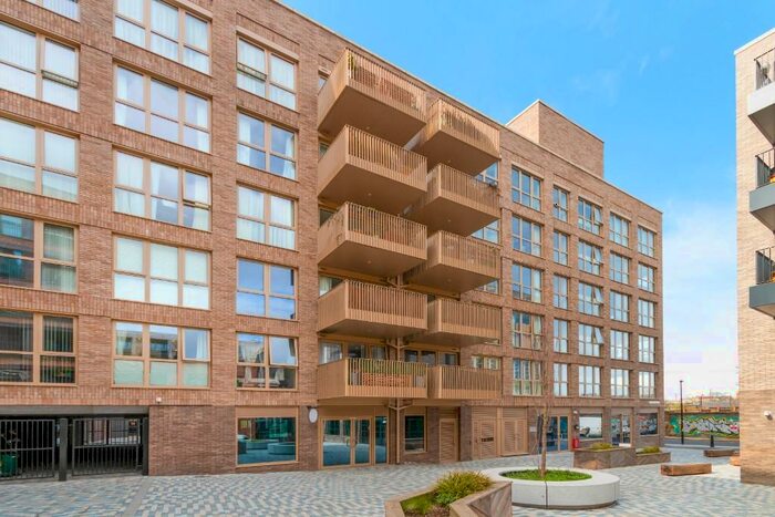 2 Bedroom Apartment To Rent In White Post Lane, London, E9