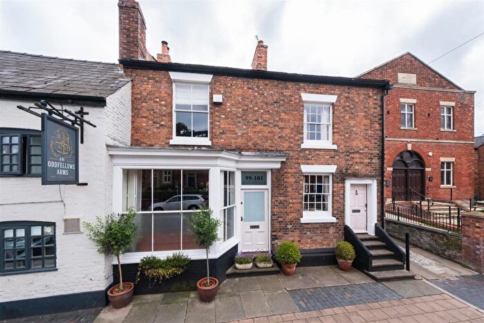 4 Bedroom House For Sale In Welsh Row, Nantwich, CW5