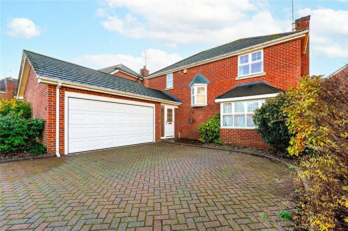 4 Bedroom Detached House To Rent In Saint Andrews Gardens, Cobham, Surrey, KT11