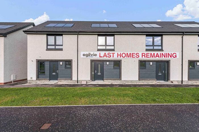 2 Bedroom Terraced House For Sale In Hoprig Place, EH32