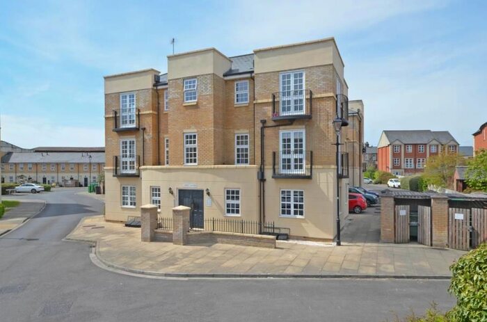 2 Bedroom Flat To Rent In Hardisty Cloisters, Leeman Road, York, YO26