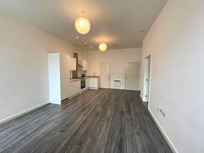 2 Bedroom Flat To Rent In Vicarage Farm Road, Peterborough, PE1