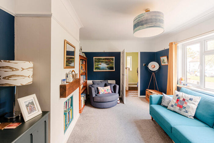 3 Bedroom Semi-Detached House For Sale In Butterfield Close, Manor Farm, BS10